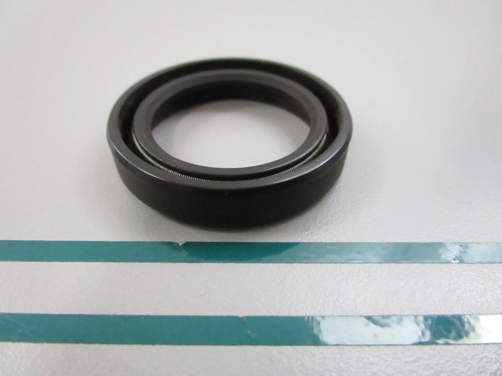 NEW OEM 853868 Volvo Penta Sealing Ring 0810