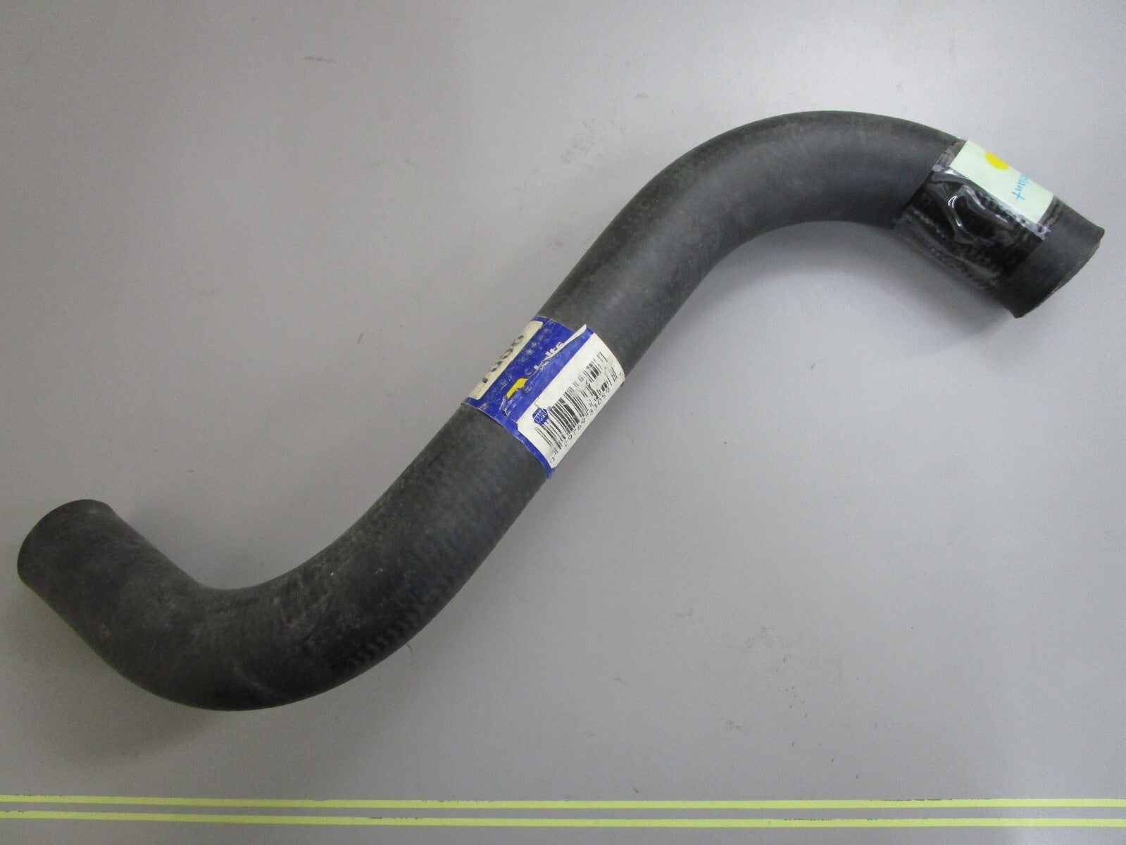*NEW* 0820 Napa Molded Coolant Hose 7558