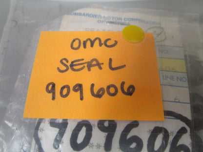 *NEW OEM* (LOT OF 5) 0810 OMC Johnson Evinrude Seal 909606 0909606