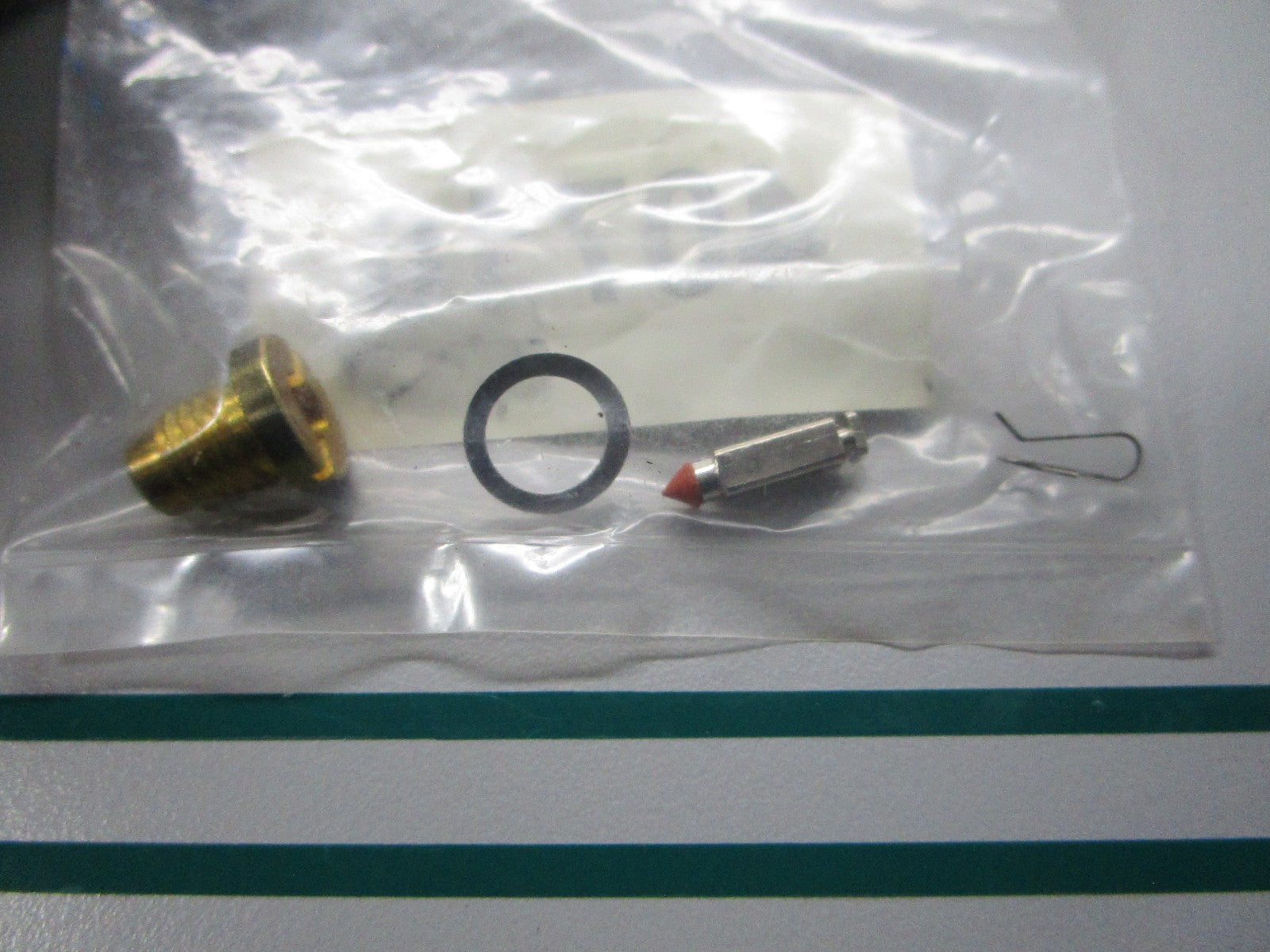 NEW RL7093 Replaces: 396521 Red Line Needle & Seat 0810
