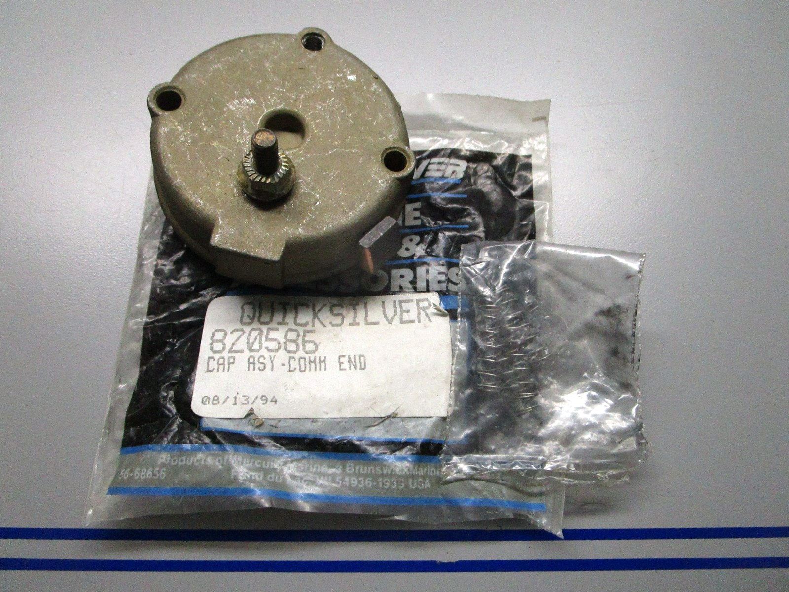 *NEW OEM* 0810 Mercury Quicksilver Commutator End Cap Assembly 820586