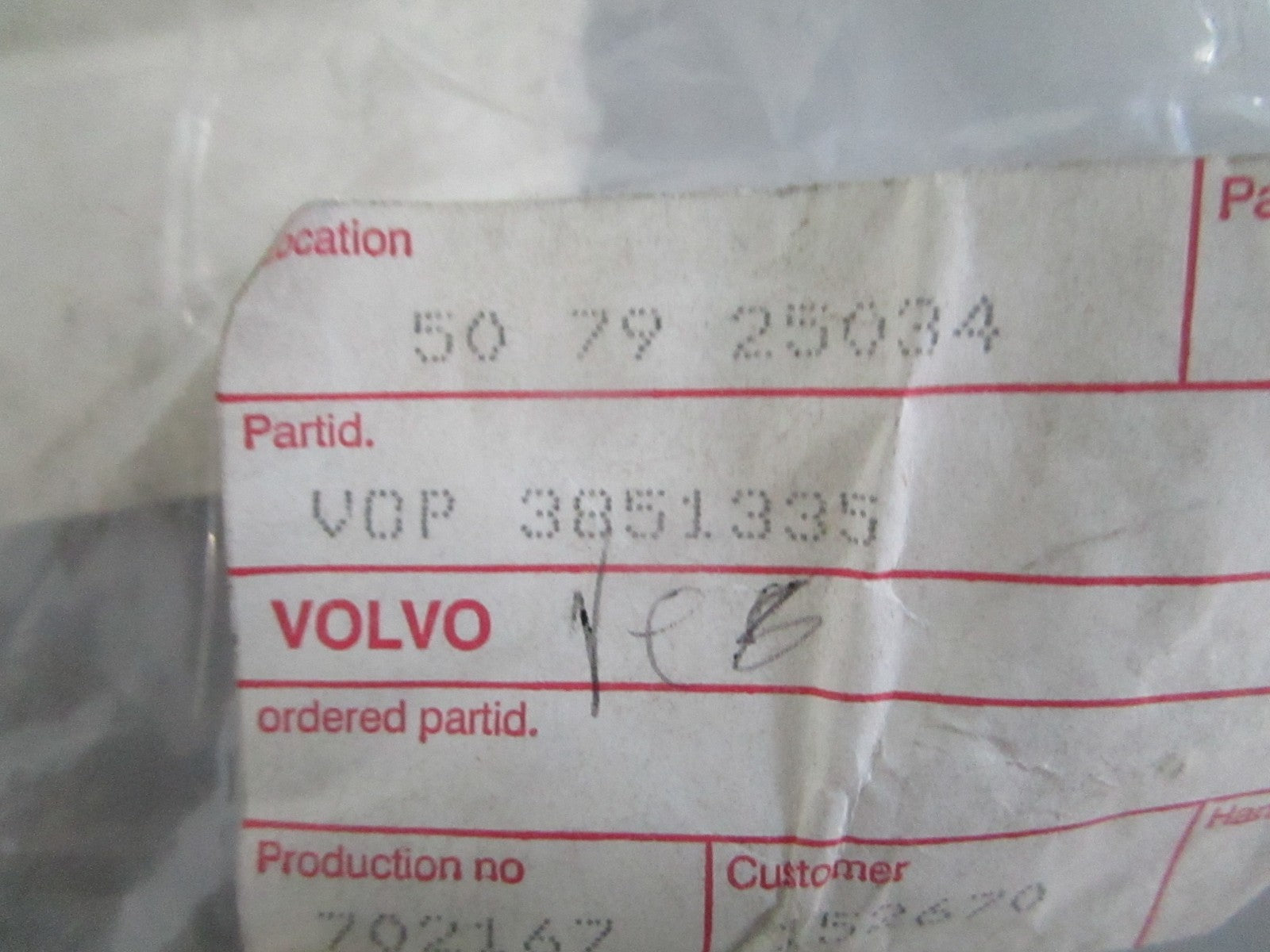 NEW OEM 3851335 Volvo Penta Propeller Nut 0820
