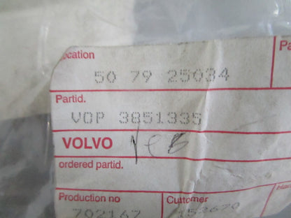 NEW OEM 3851335 Volvo Penta Propeller Nut 0820