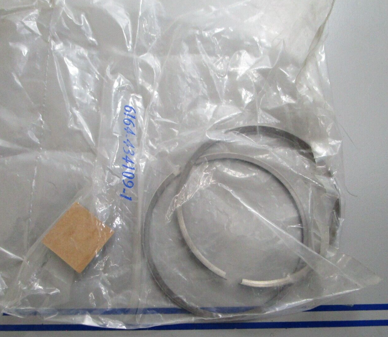 *NEW OEM* 0720 OMC Johnson Evinrude 2 Piston Ring Set 434109 0434109