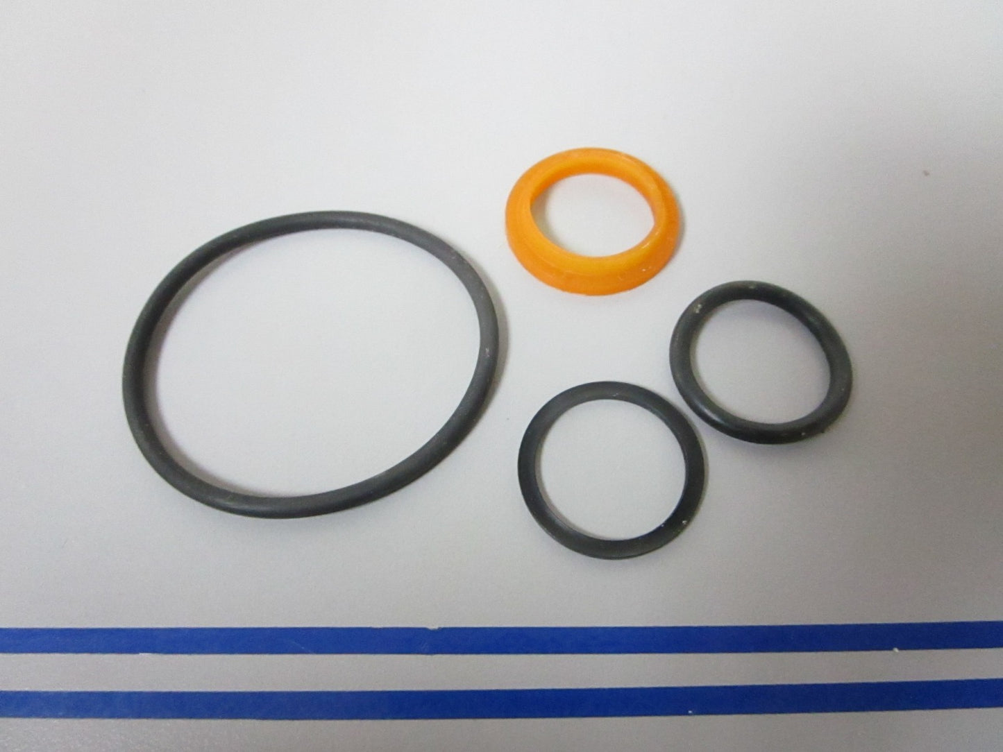 NEW OEM 173588 0173588 OMC Johnson Evinrude Prestolite O-Ring Kit 0720