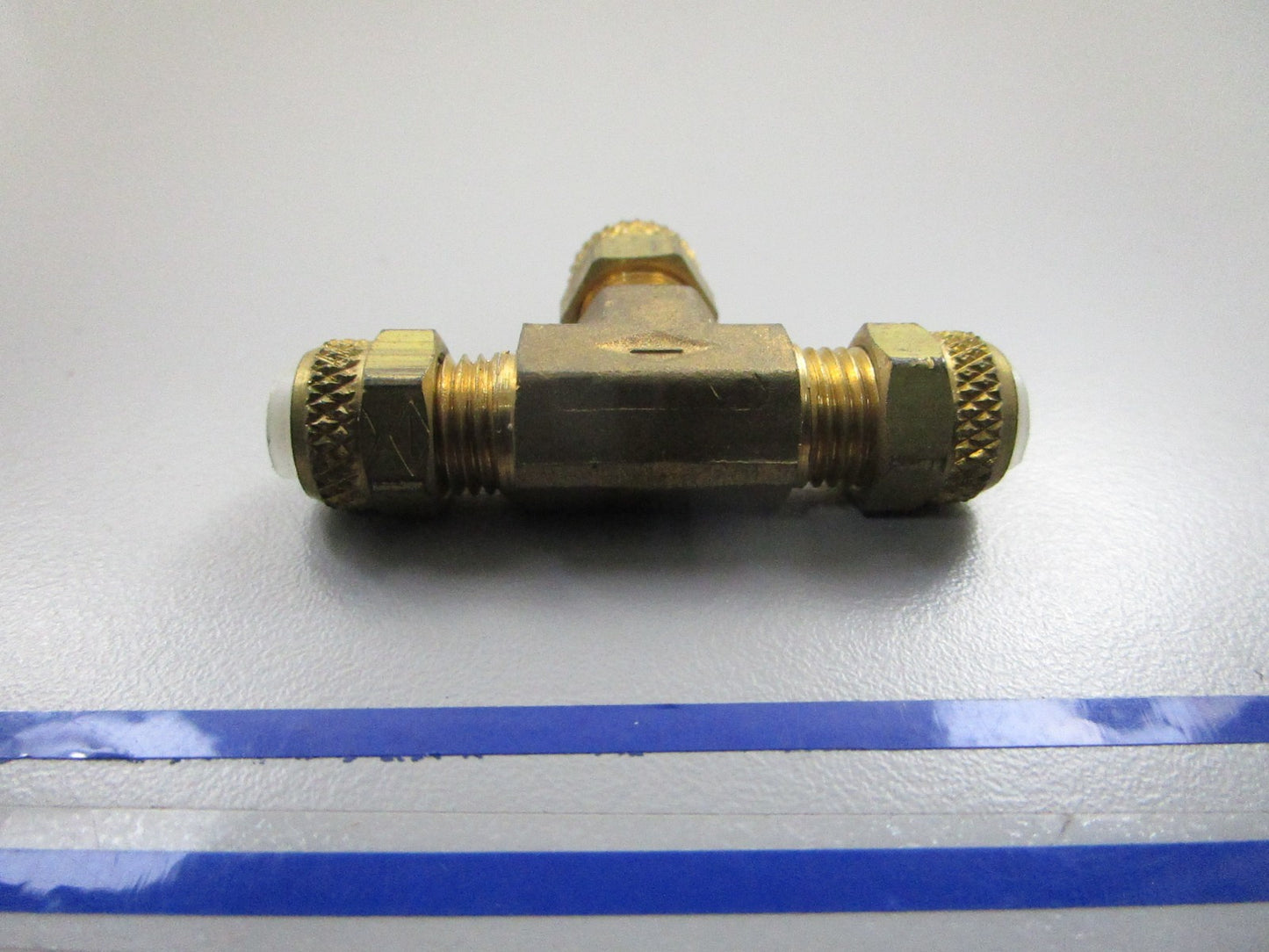 *NEW OEM* 0810 Mercury Quicksilver Fitting 22-16389