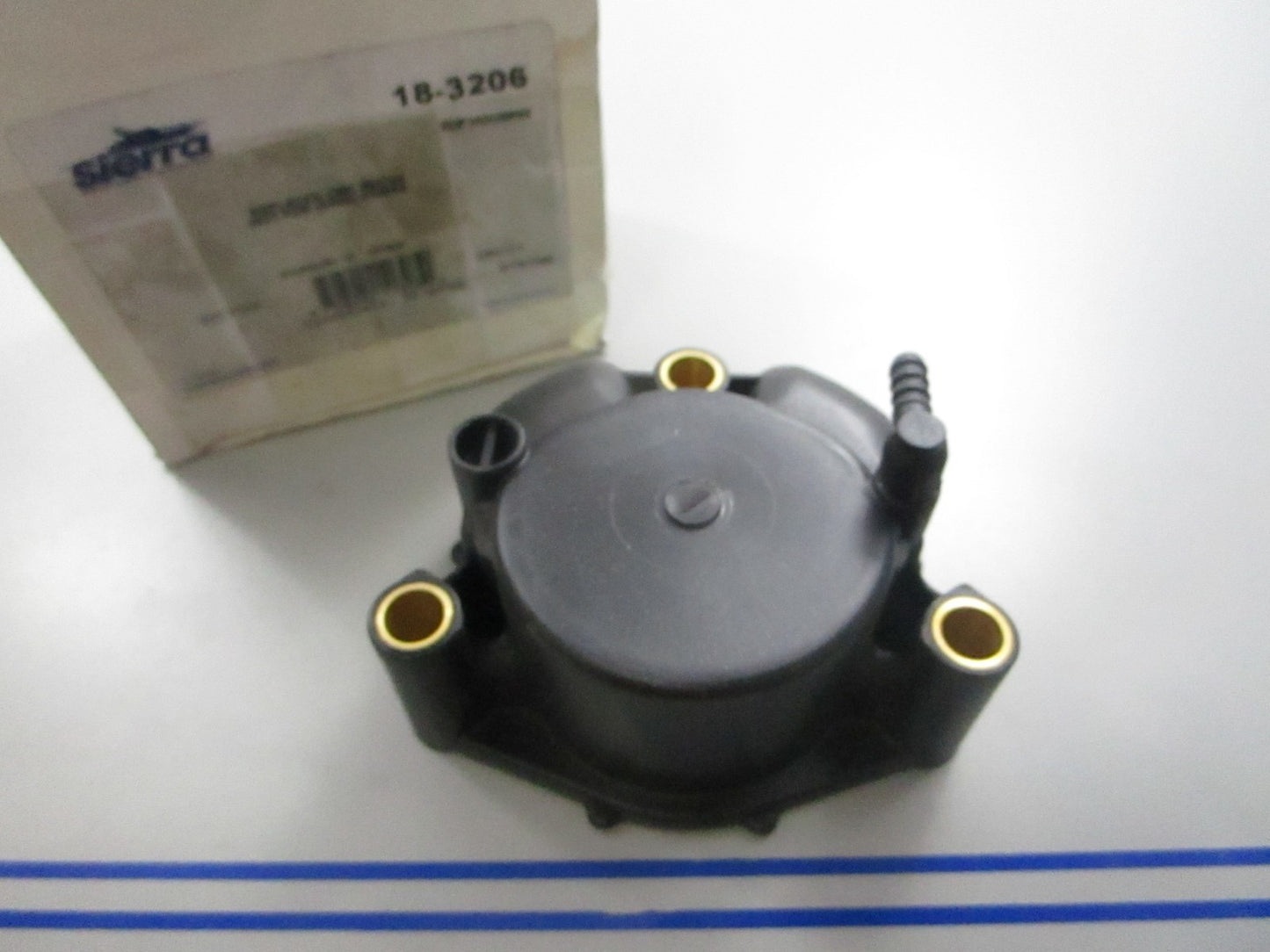 *NEW* 0810 Sierra Water Pump Housing 18-3206 Replaces: 984744