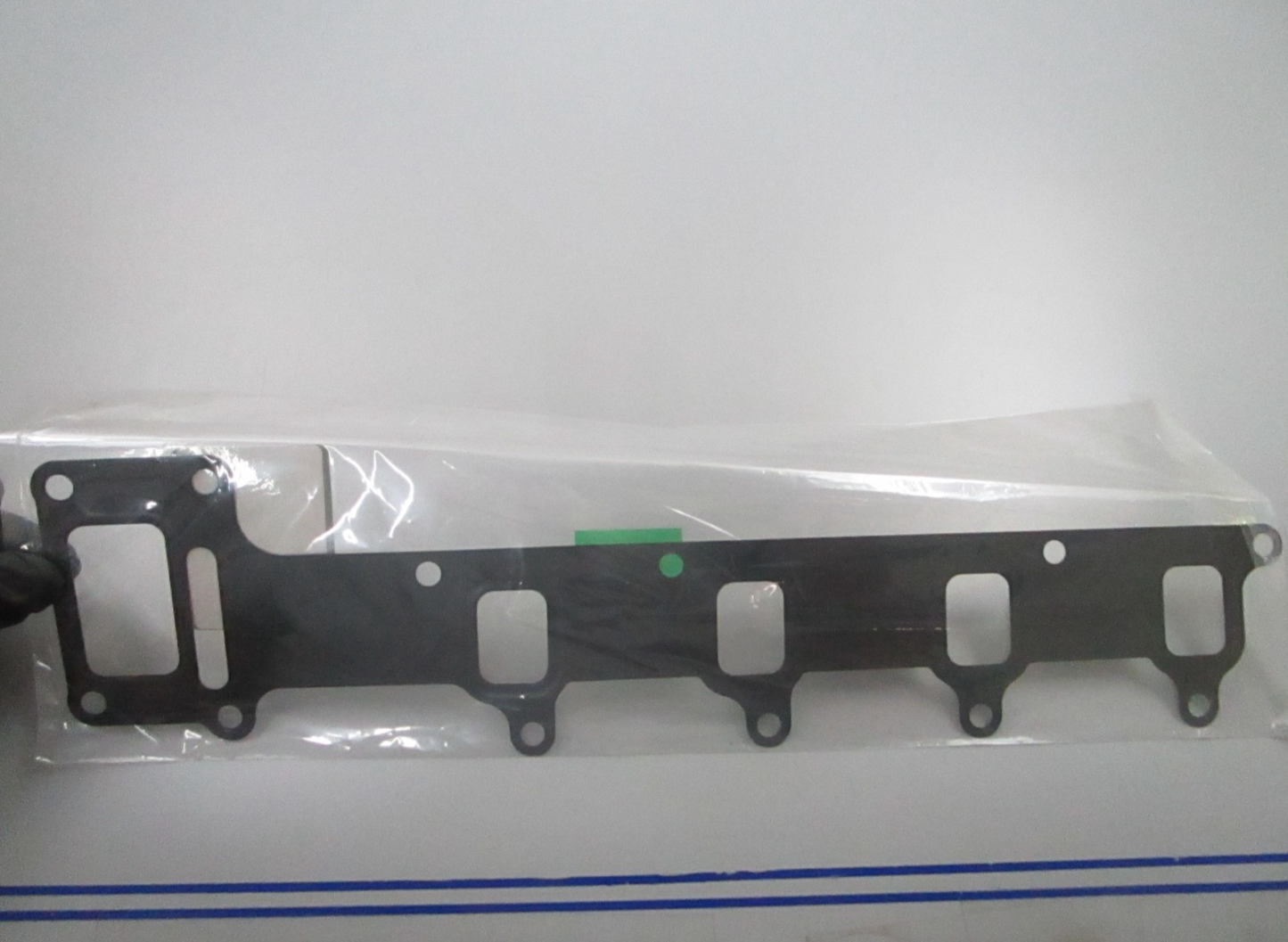 *NEW OEM* 0810 OMC Johnson Evinrude Exhaust Manifold Gasket 5030694