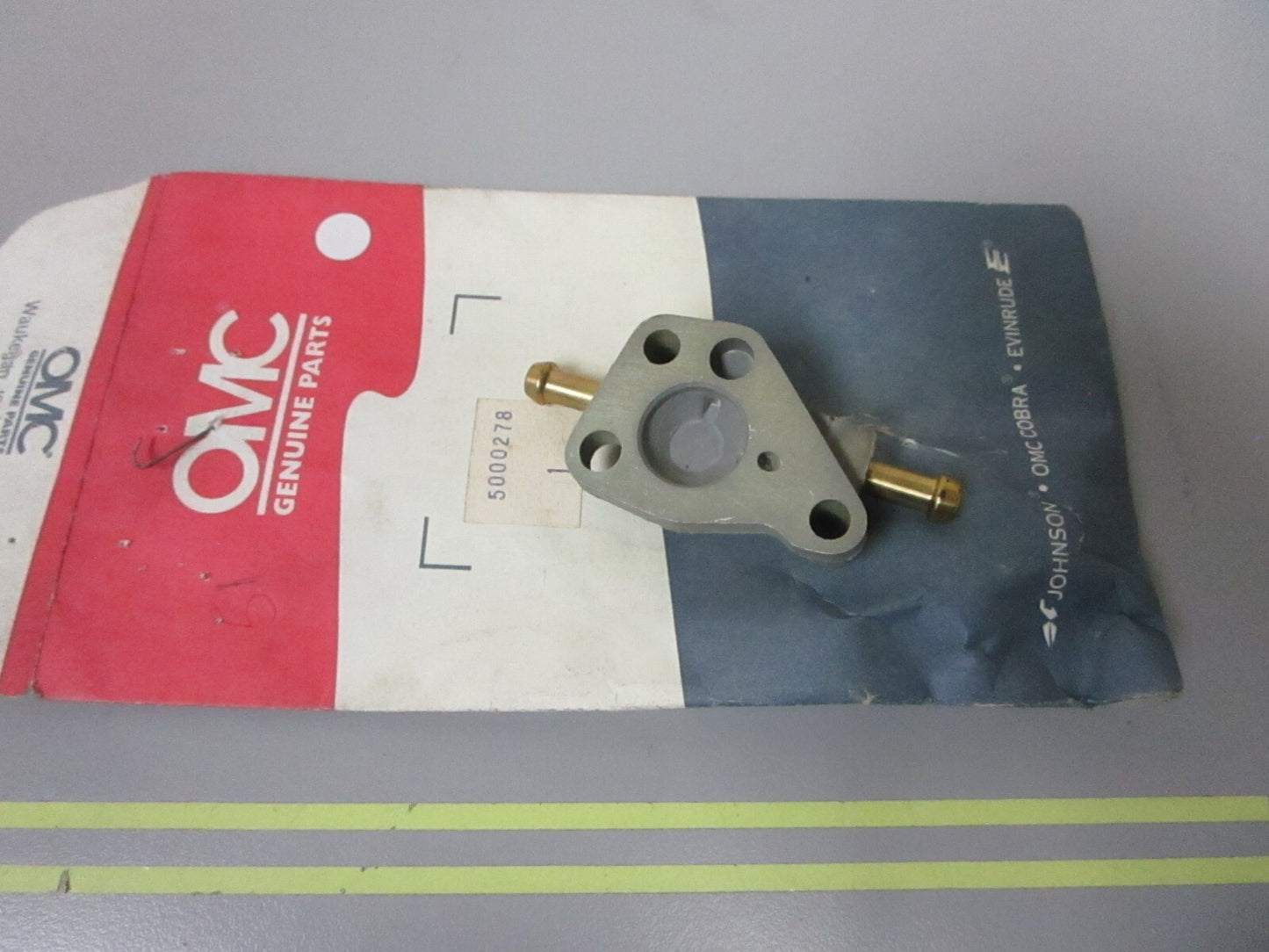 *NEW OEM* 0720 OMC Johnson Evinrude Accelerator Pump Cover 5000278