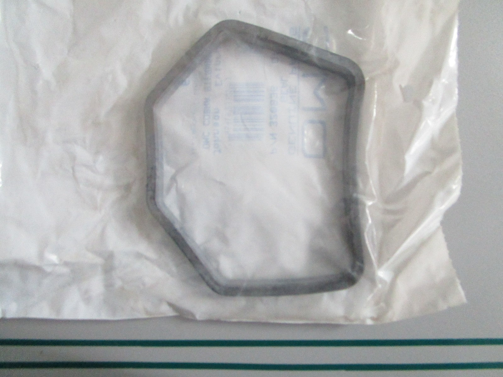 NEW OEM 320936 0320936 OMC Johnson Evinrude Seal 0820