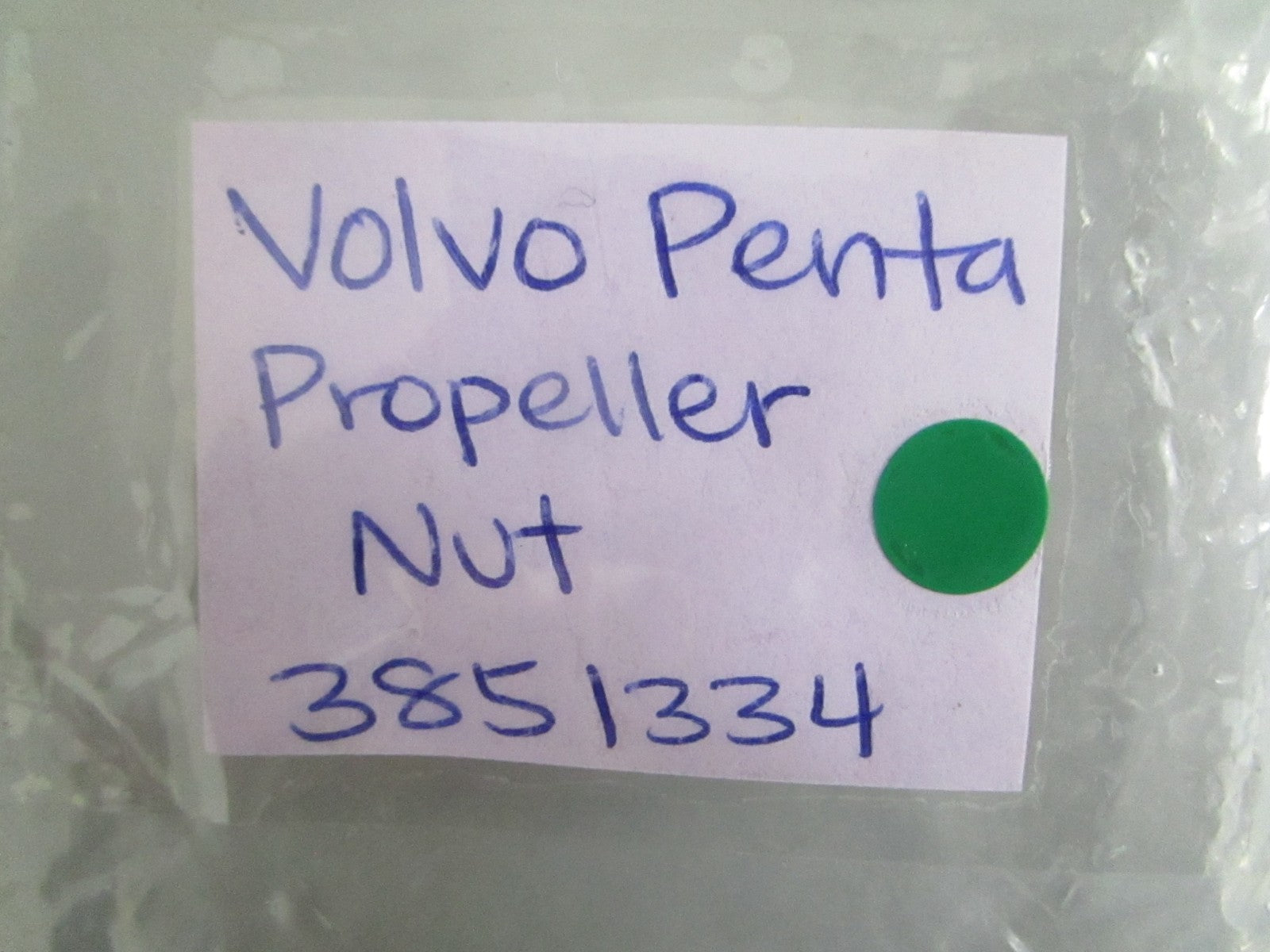 NEW OEM 3851334 Volvo Penta Propeller Nut 0820