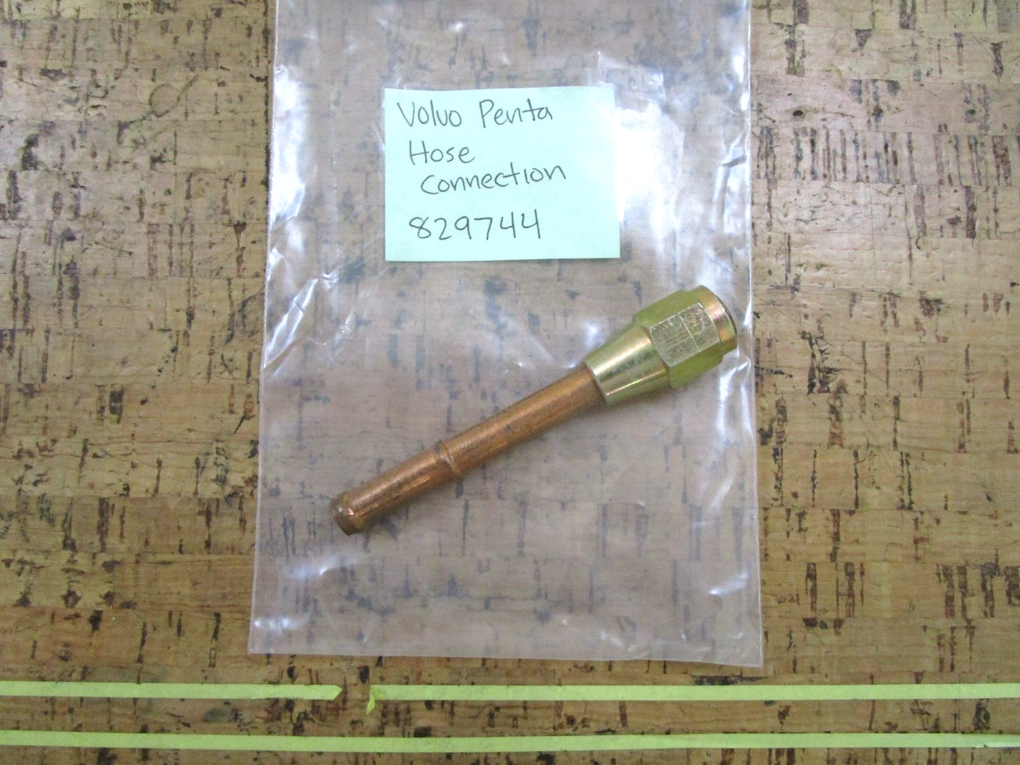 *NEW OEM* 0750 Volvo Penta HOSE CONNECTION 829744