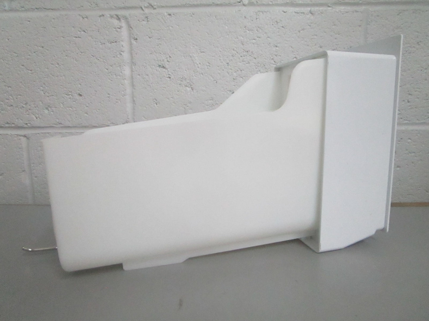 *NEW OEM* 0820 Samsung Ice Tray Assy DA97-17285A
