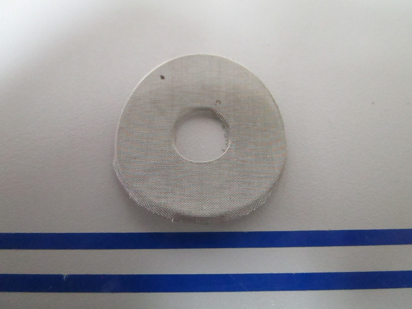 NEW OEM 312675 0312675 OMC Johnson Evinrude Fuel Pump Strainer 0810