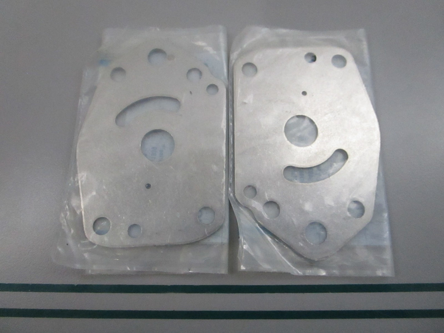 NEW OEM (LOT OF 2) 42200 Mercury Quicksilver Faceplate 0810