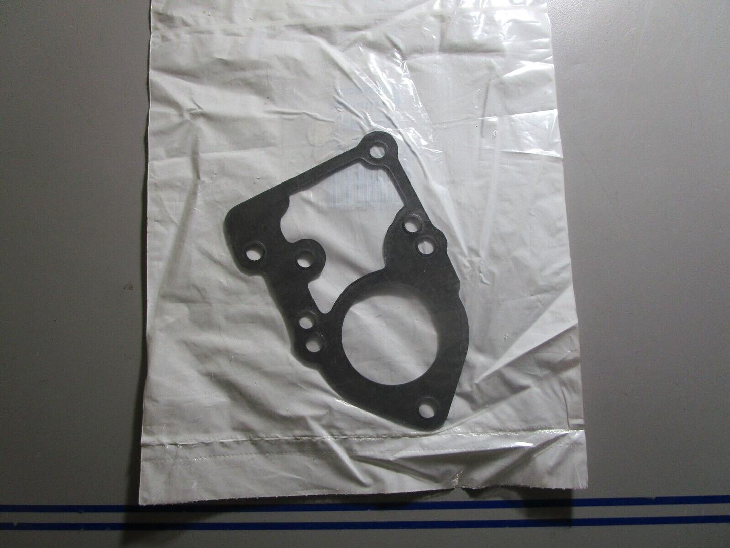 *NEW OEM* 0810 OMC Johnson Evinrude Gasket 323442 0323442