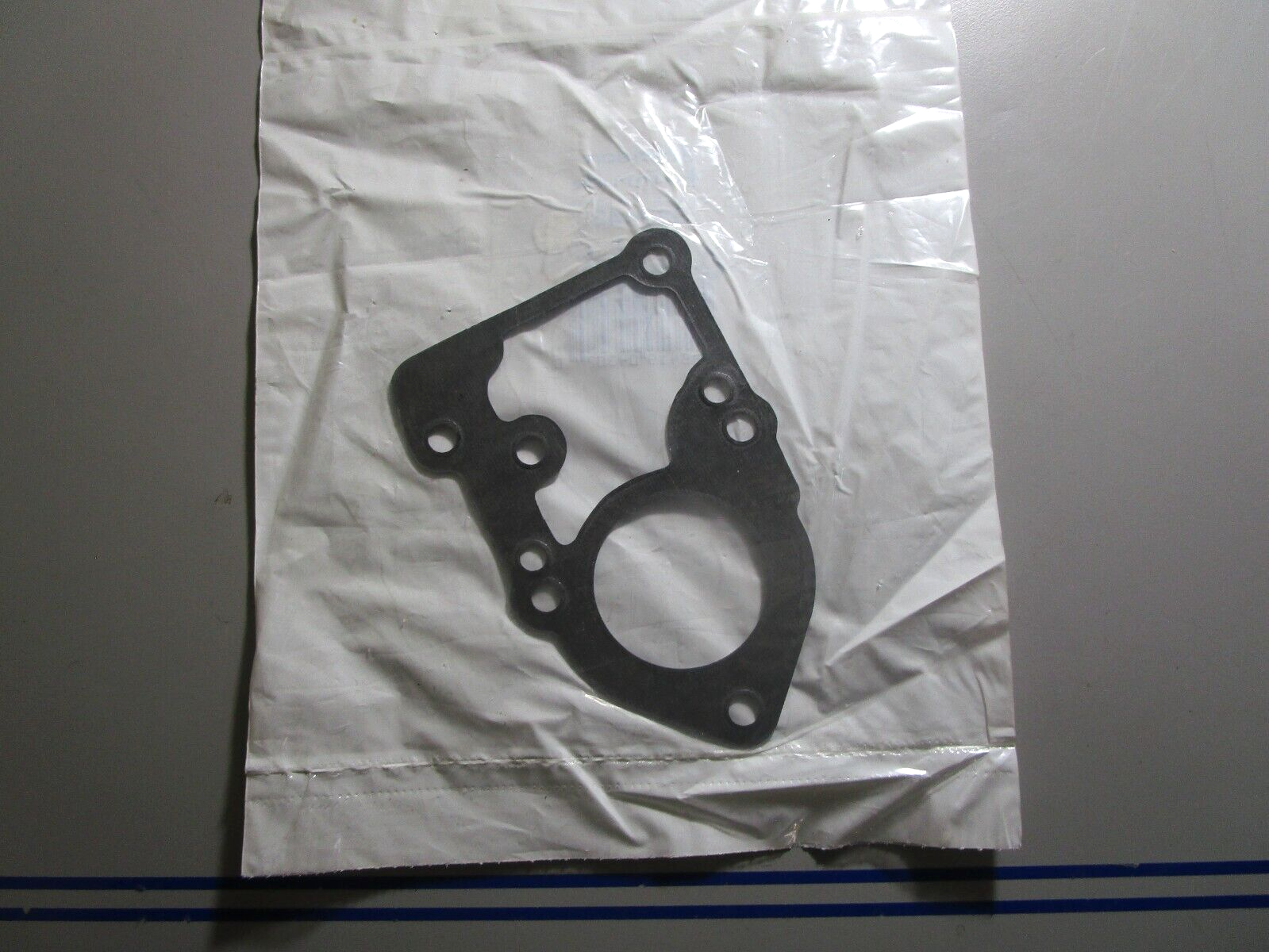*NEW OEM* 0810 OMC Johnson Evinrude Gasket 323442 0323442