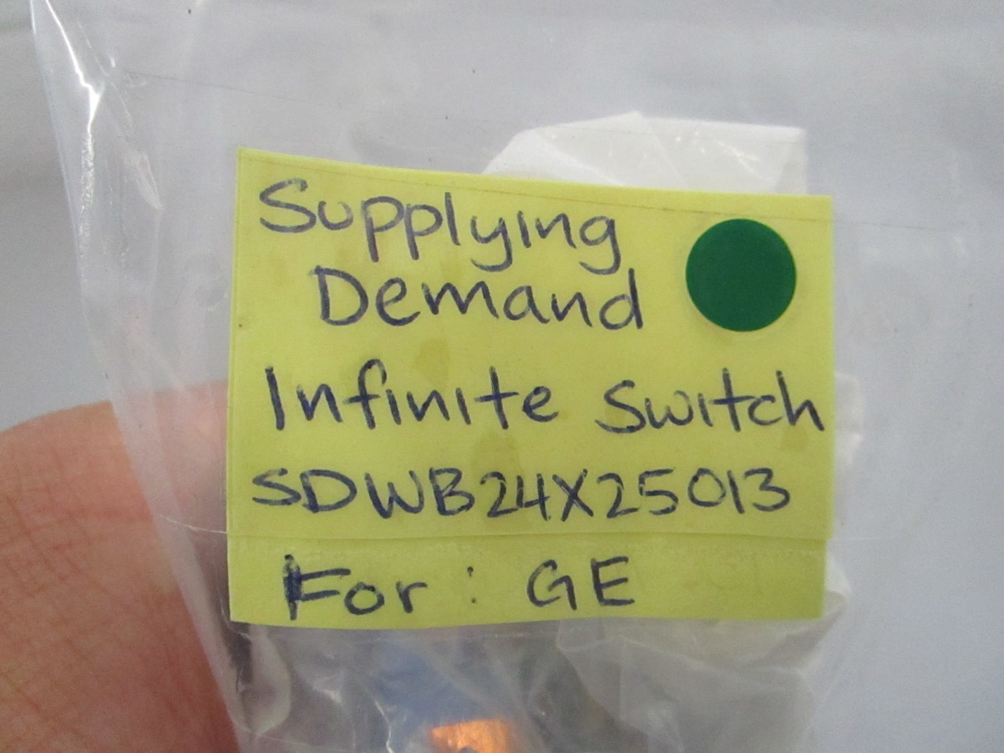 Supplying Demand NEW Range Infinite Control Switch SDWB24X25013 For: GE NOS 0810