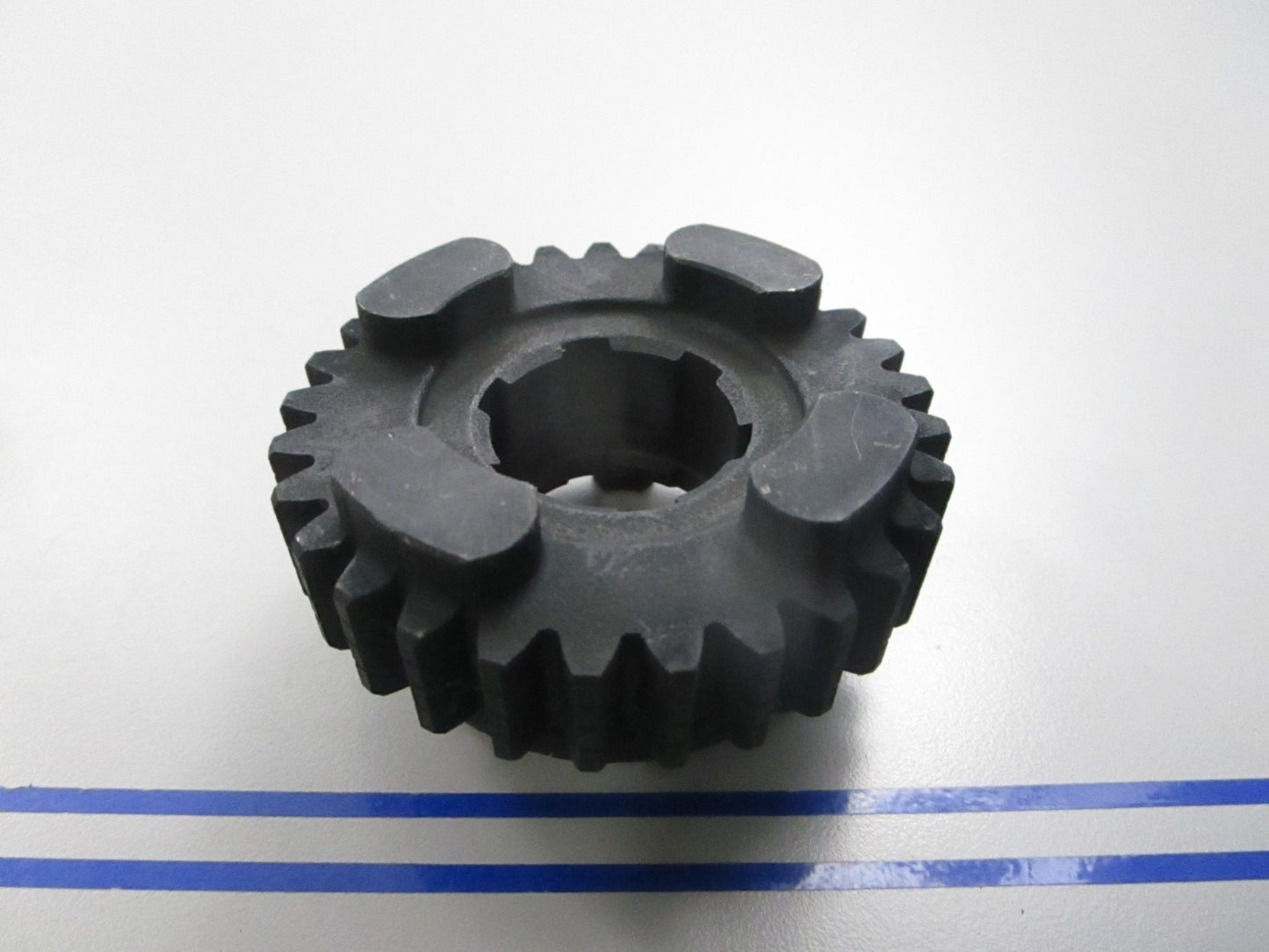 NEW OEM 5PX-17241-01-00 Yamaha 4th Wheel Gear 0810