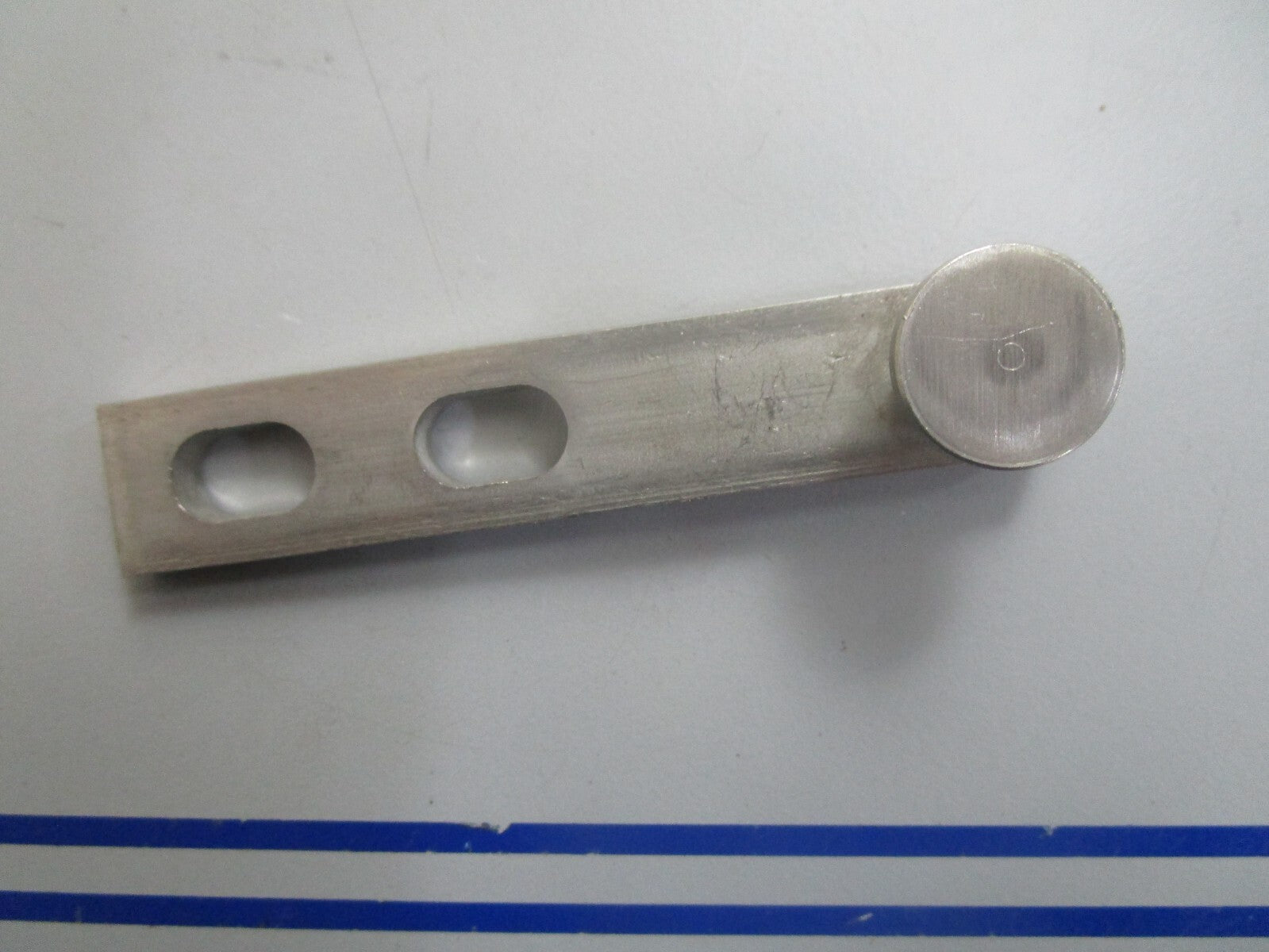 *NEW OEM* 0810 OMC Johnson Evinrude Hook 397630 0397630