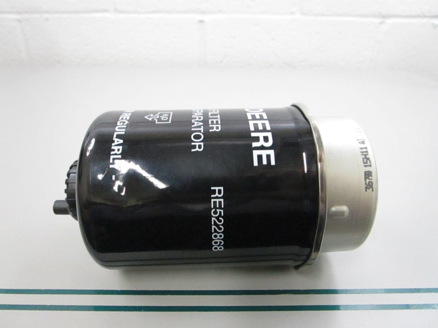 NEW OEM RE522868 John Deere Fuel Filter 0810