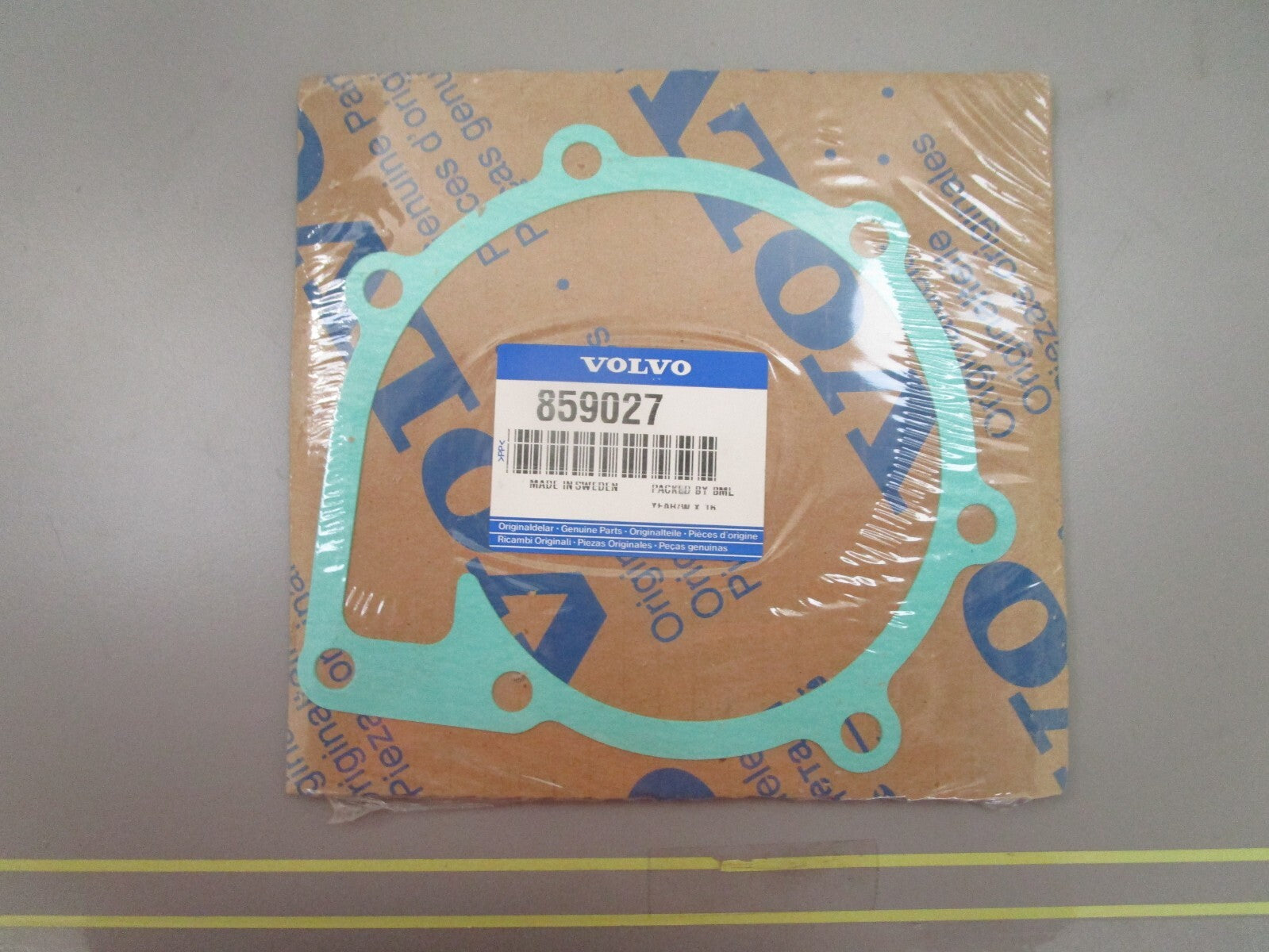 *NEW OEM* 0810 Volvo Penta Gasket 859027