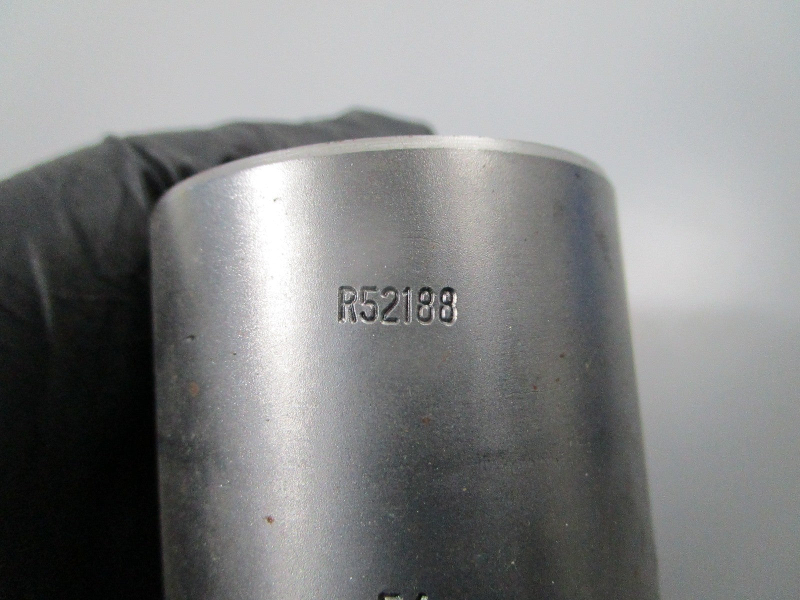 NEW OEM R52188 John Deere Bushing 0810