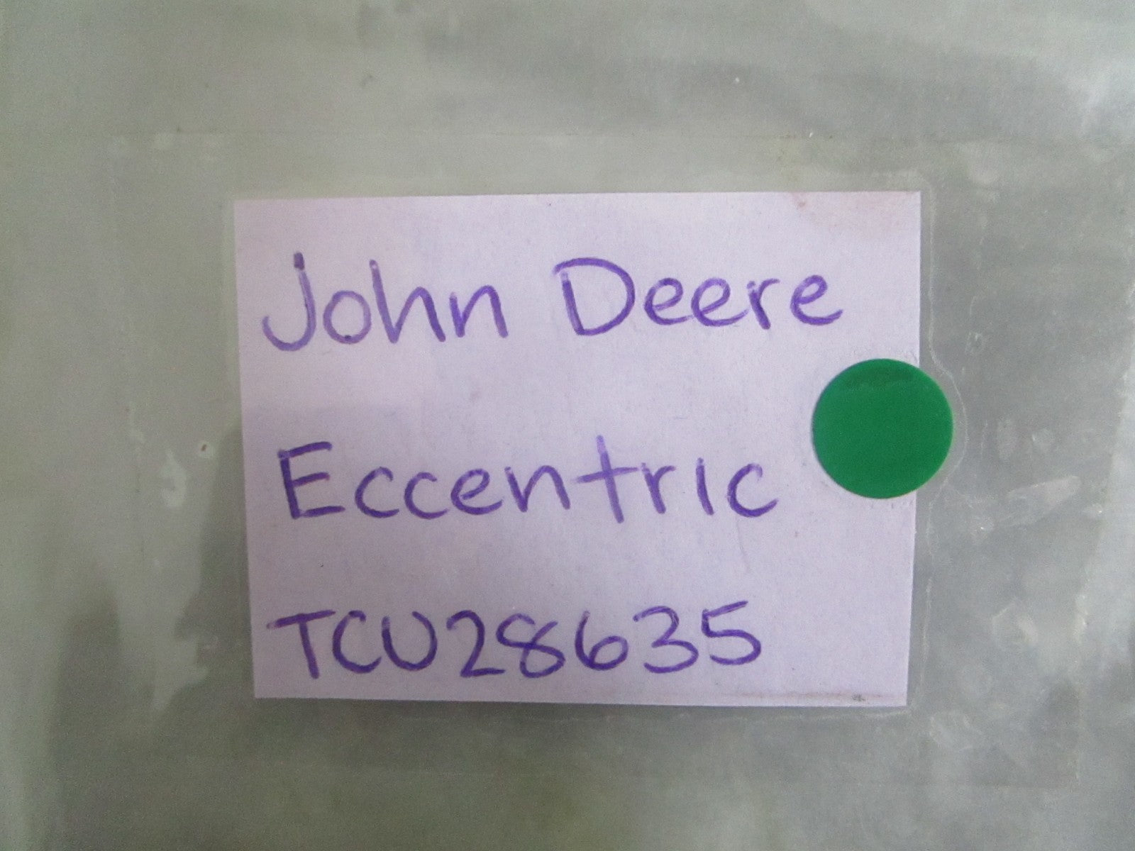 John Deere NEW OEM TCU28635 Eccentric Reel Greens Mower Golf Turf NOS Part 0820