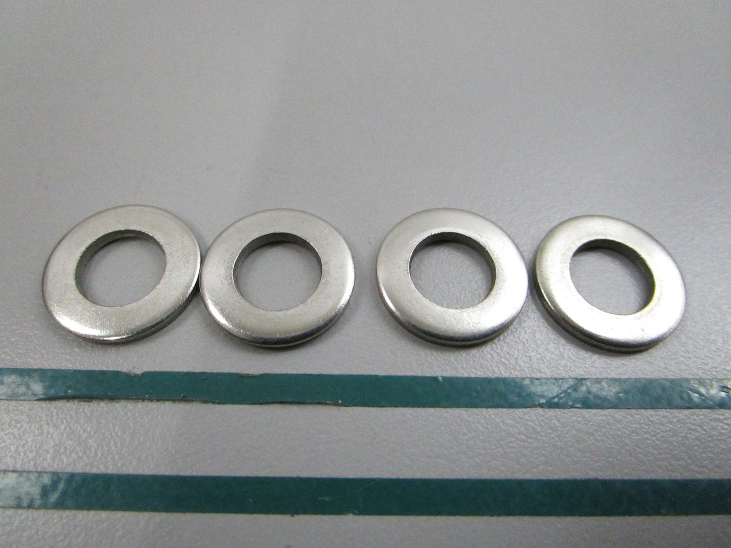 NEW OEM (LOT OF 4) 941670 Volvo Penta Washer 0810