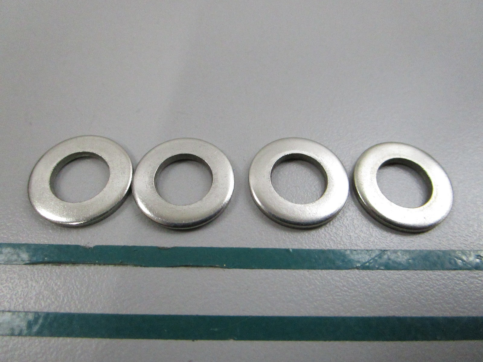 NEW OEM (LOT OF 4) 941670 Volvo Penta Washer 0810