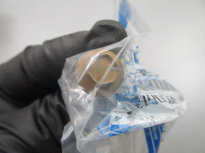 *NEW OEM* 0810 Volvo Penta Attaching Kit 3858080