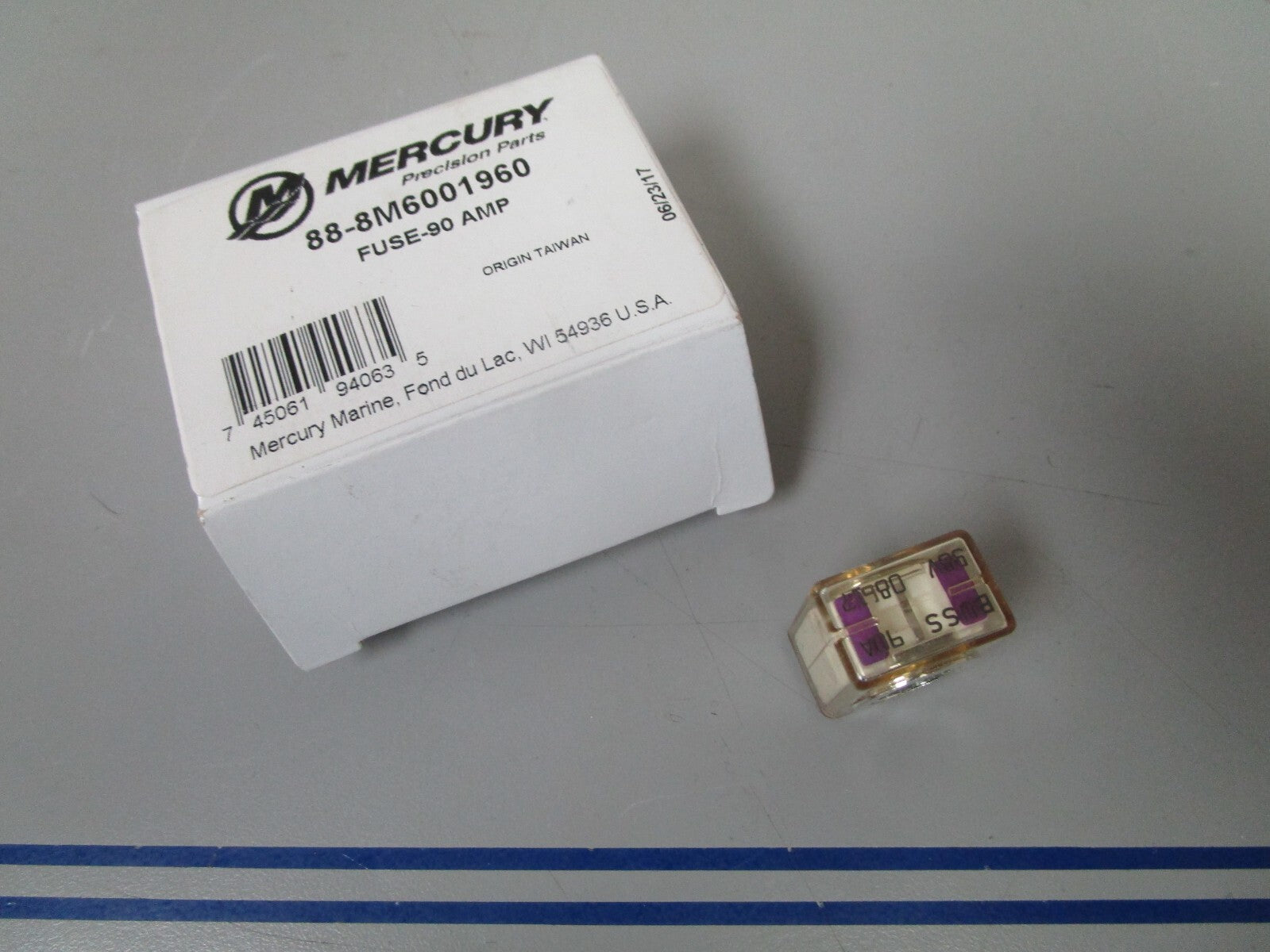 *NEW OEM* 0720 Mercury Quicksilver 90 AMP Fuse 88-8M6001960