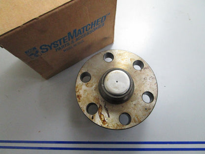 *NEW OEM* 0820 OMC Johnson Evinrude Hub & Plug Ay 981948 0981948
