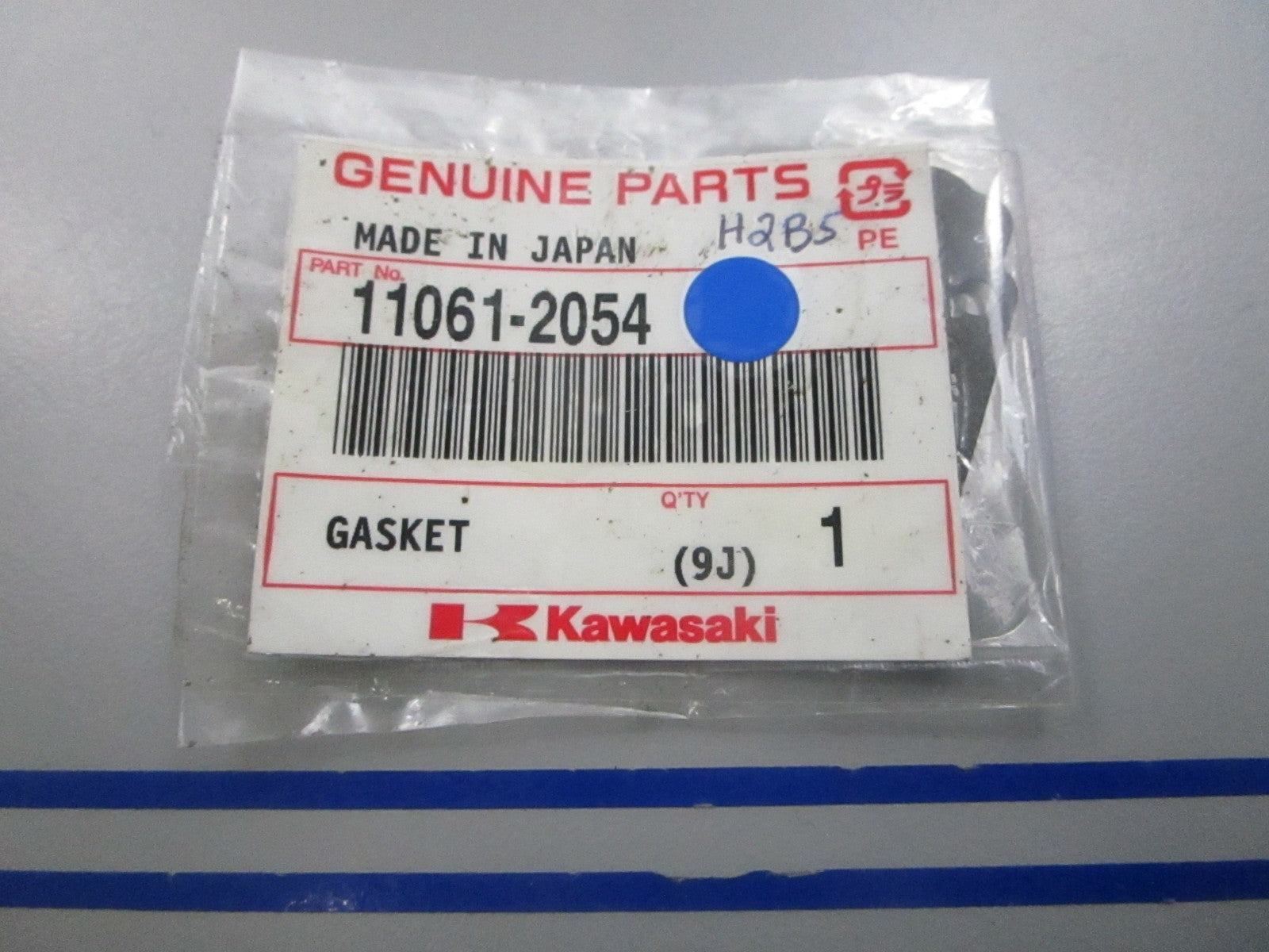 NEW OEM 11061-2054 Kawasaki Gasket 0810