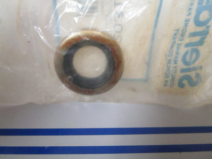 NEW 18-2031 Replaces: OMC 321787 Sierra Oil Seal 0810