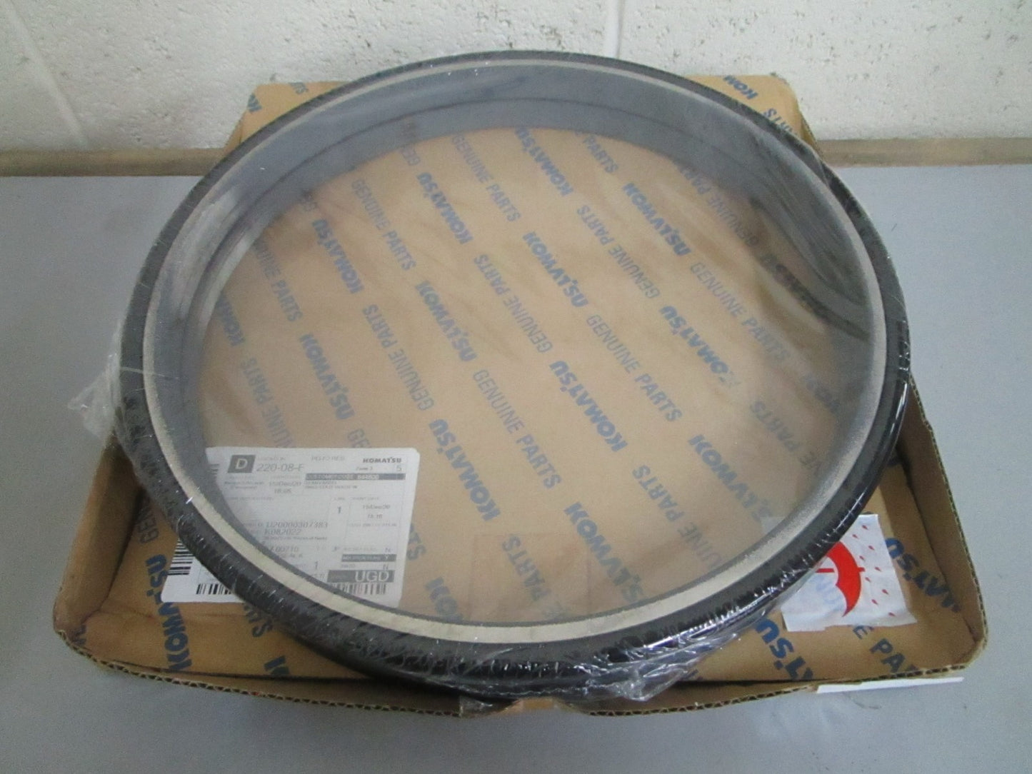 *NEW OEM* 0820 Komatsu Floating Seal 207-27-00710