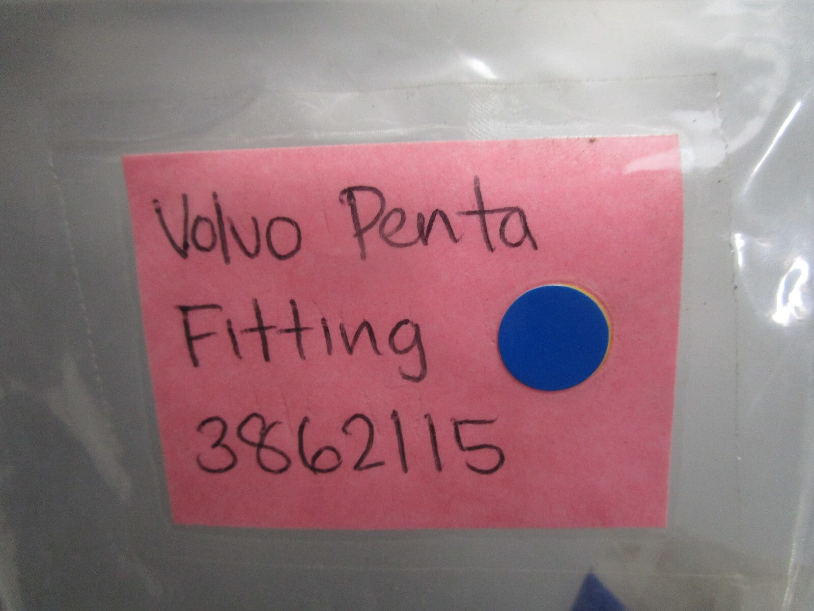 *NEW OEM* 0820 Volvo Penta Fitting 3862115