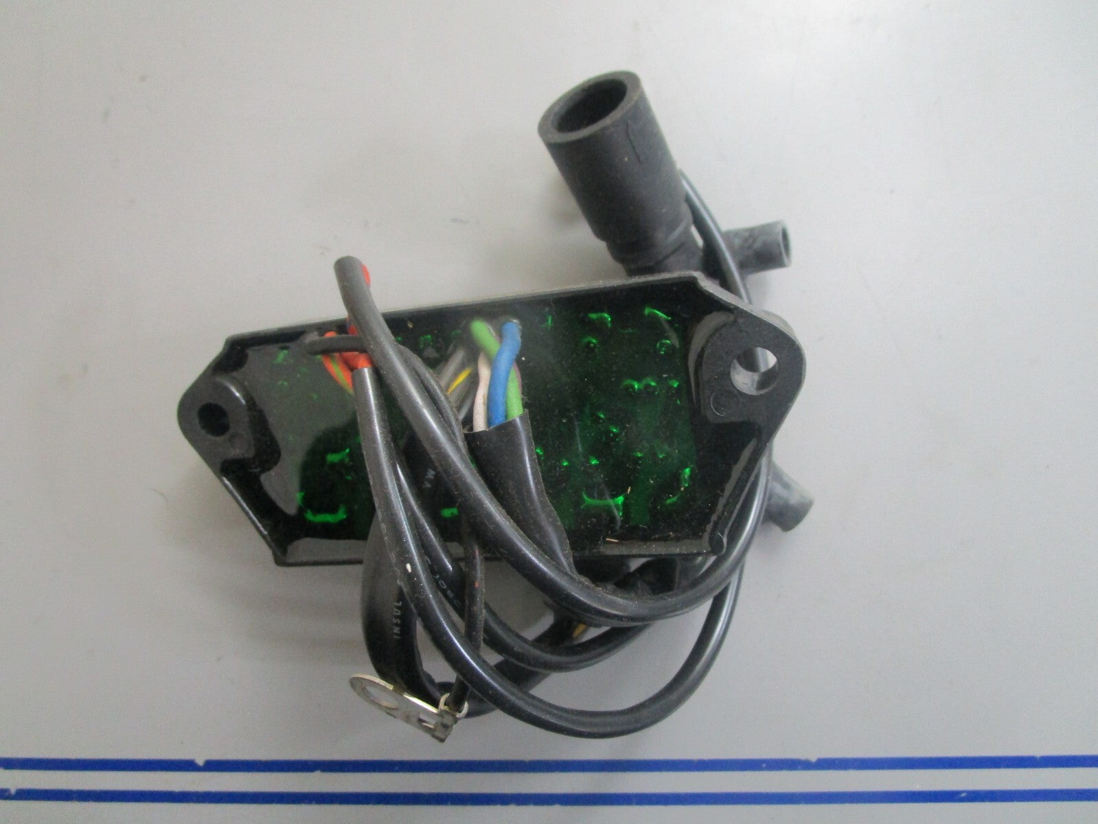 *NEW OEM* 0810 OMC Johnson Evinrude Power Pack Assembly 582705 0582705