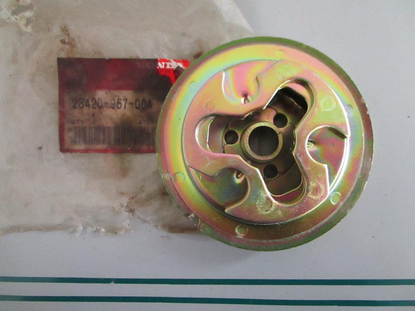 NEW OEM 28420-957-004 Honda Pulley 0820