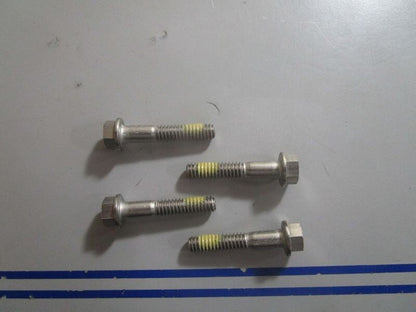 *NEW OEM* (LOT OF 4) 0770 OMC Johnson Evinrude Screw 335220 0335220