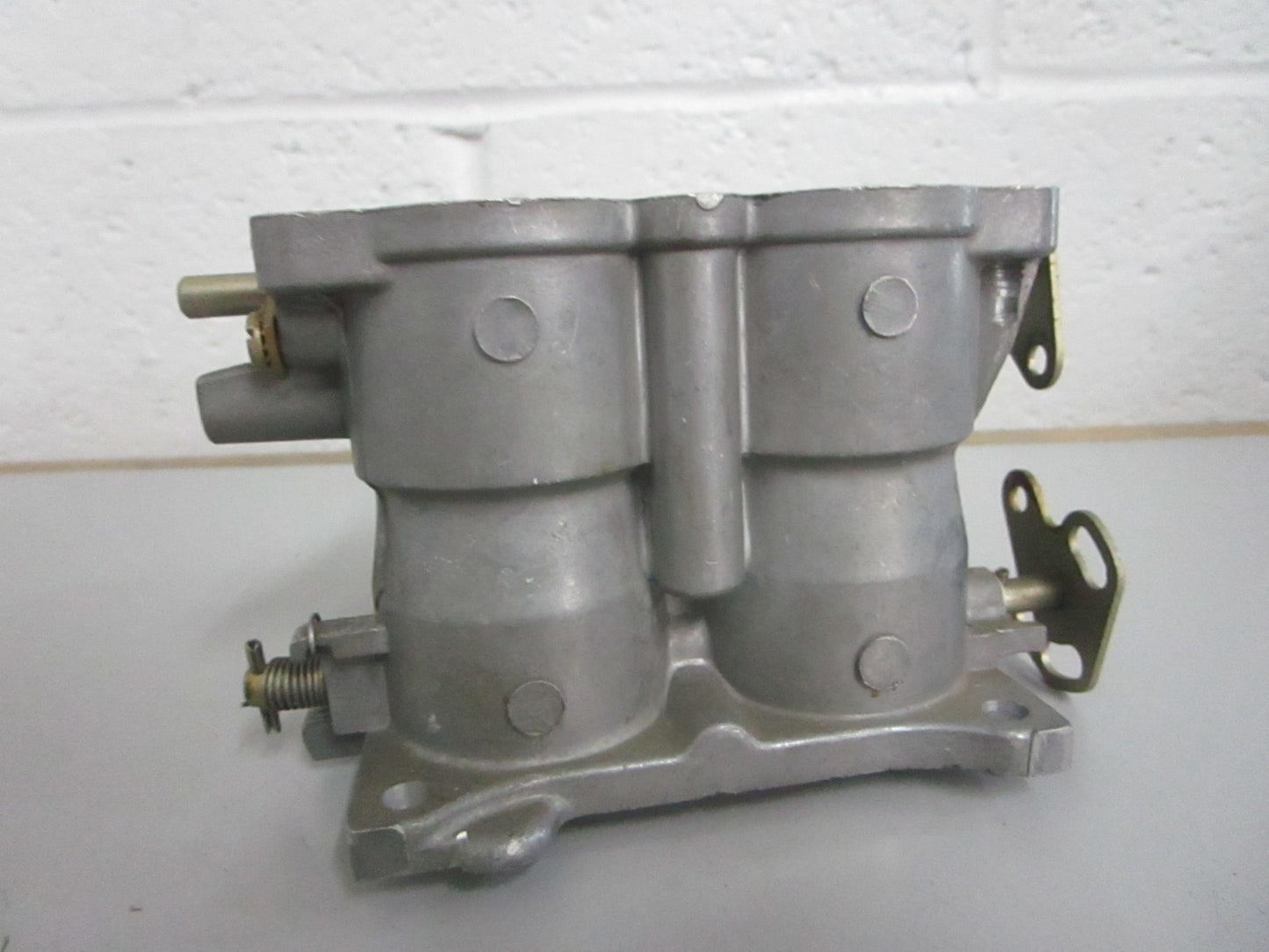 *NEW OEM* 0820 OMC Johnson Evinrude Carburetor 390026 0390026