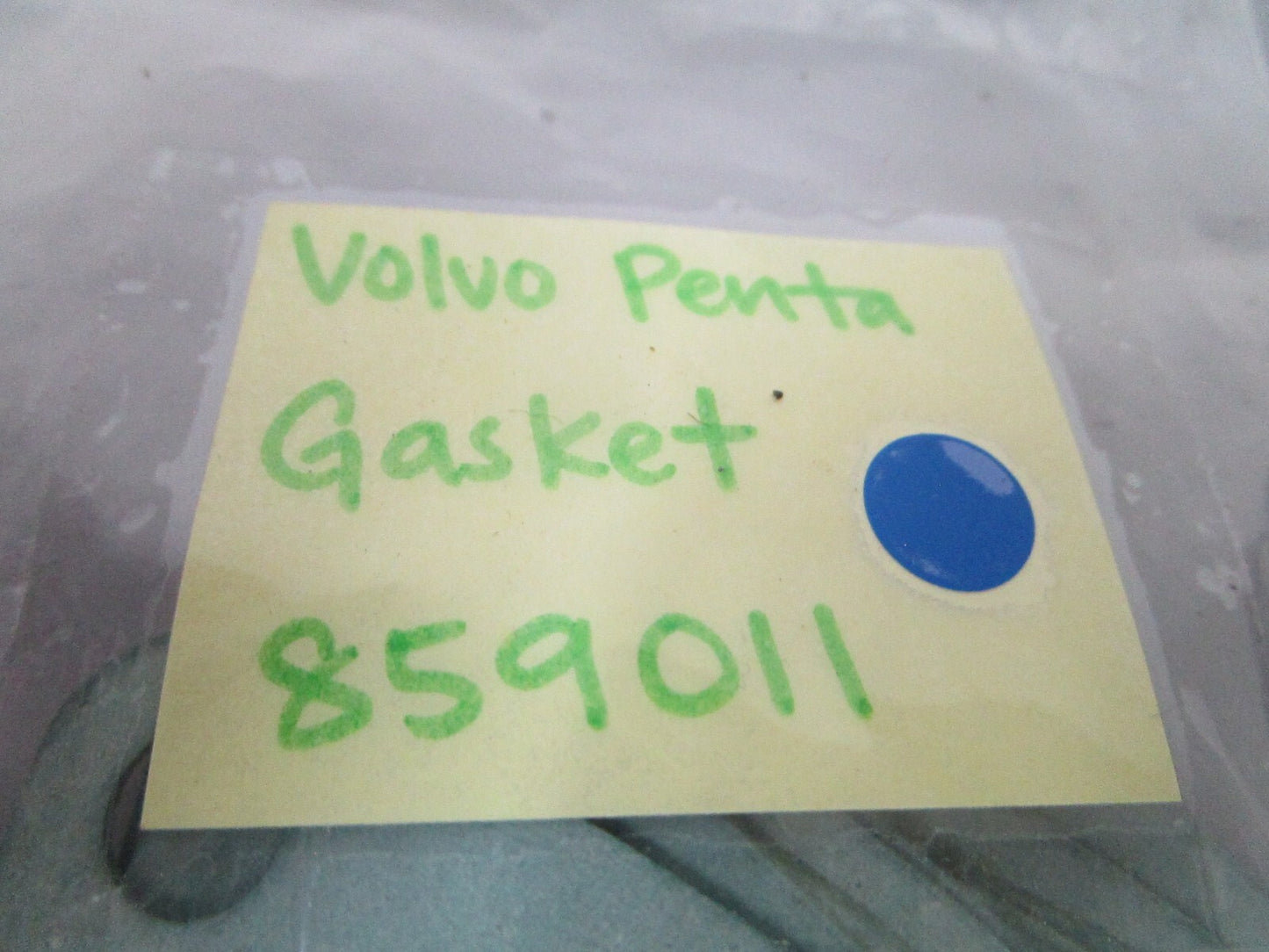 *NEW OEM* 0810 Volvo Penta Gasket 859011