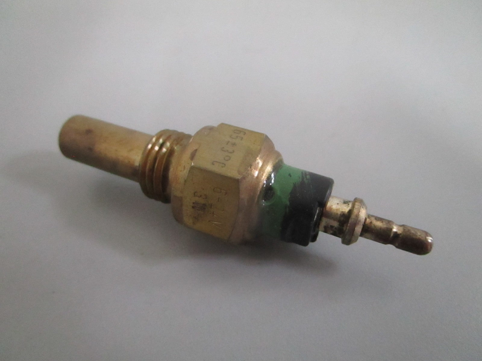 NEW OEM 003545224 Mercedes-Benz Temperature Switch 0820