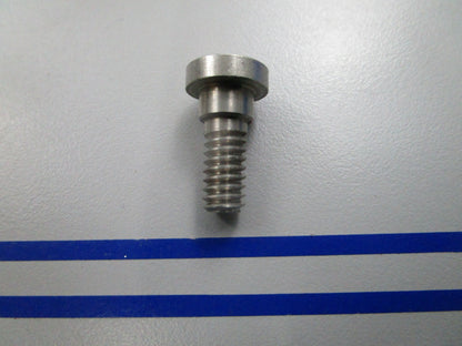 NEW OEM Mercury Quicksilver 10-F405457 Screw 0810