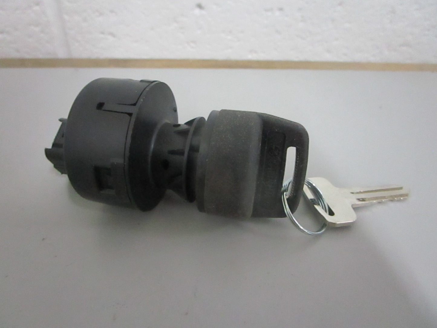 NEW OEM JU6-H2510-01-00 Yamaha 3-Way Main Switch Assy 0820