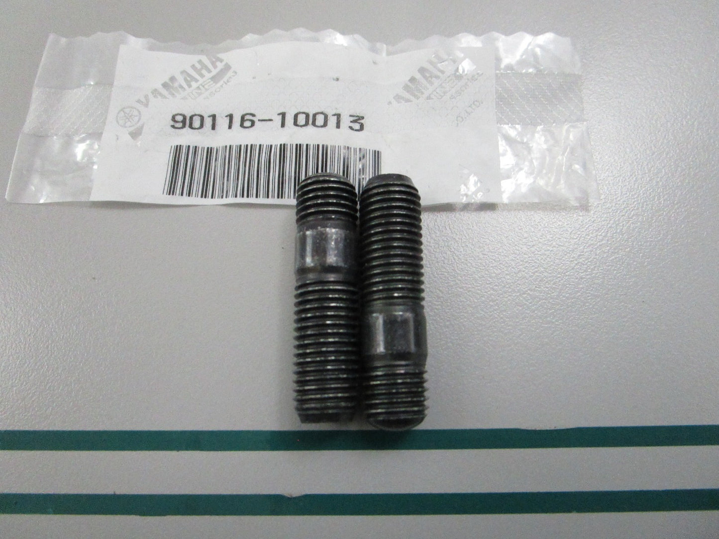 NEW OEM (LOT OF 2) 90116-10013 Yamaha Stud 0810