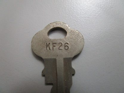 *NEW OEM* 0810 OMC Johnson Evinrude Ignition Key KF26 501541 0501541