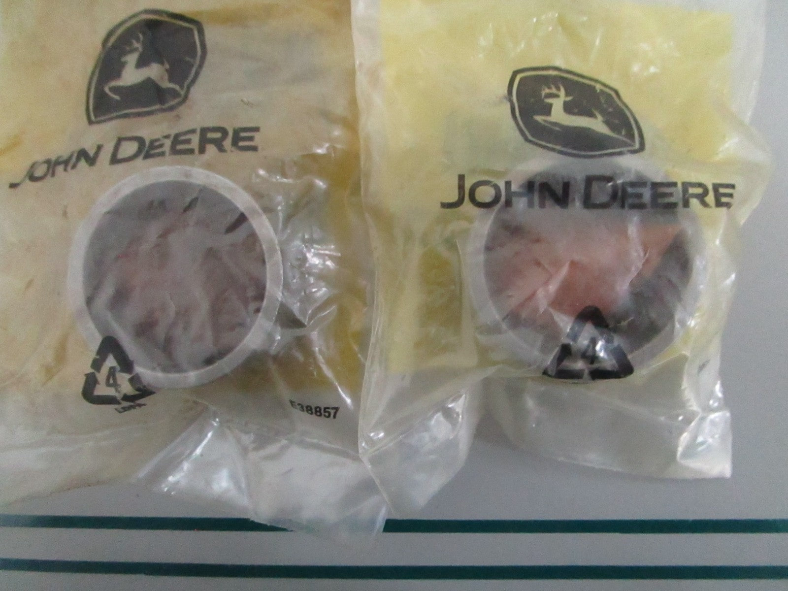 NEW OEM (LOT OF 2) MT3030 John Deere Bushing 0820