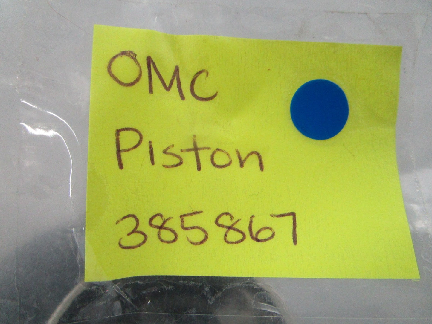NEW OEM 385867 0385867 OMC Johnson Evinrude Piston 0810