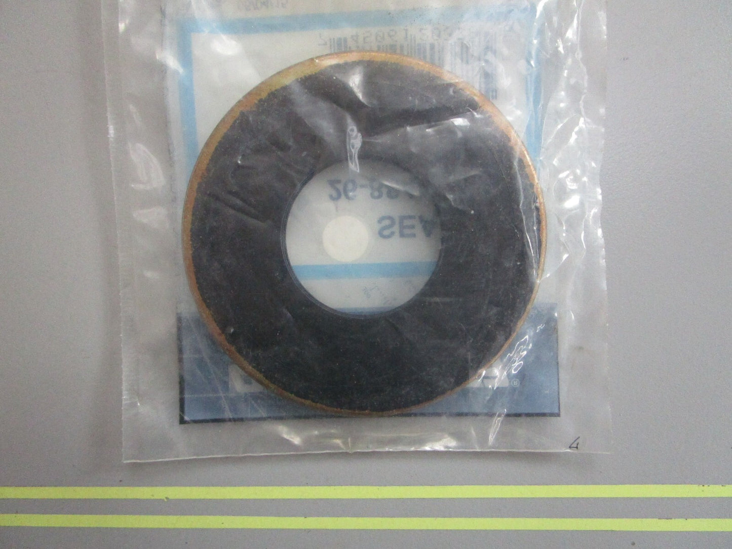 *NEW OEM* 0820 Mercury Quicksilver Seal 26-88416